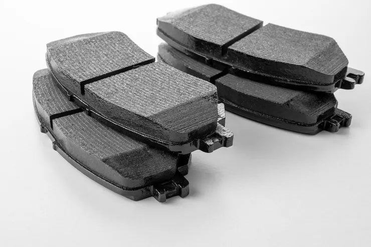 Best-brake-pads-for-heavy-duty-trucks FoxCitiesTruck