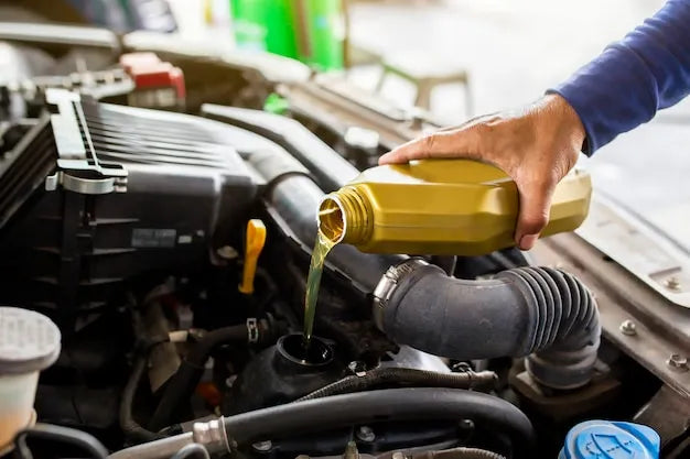 How-Long-Does-an-Oil-Change-Take FoxCitiesTruck