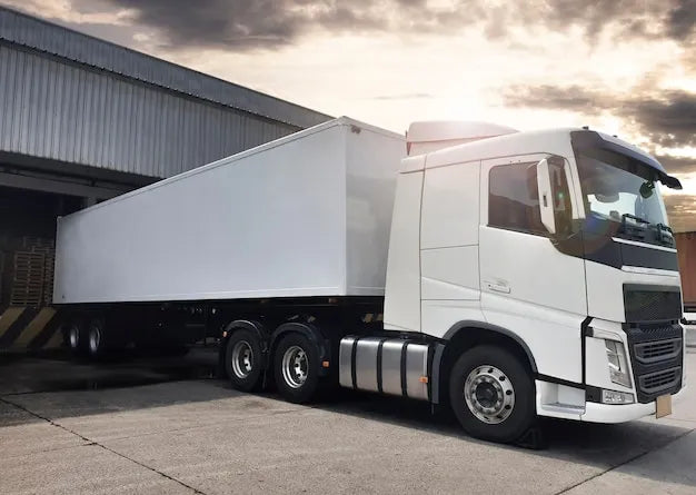 Semi-Truck-Maintenance-Guide-The-Ultimate-Resource-for-Fleet-Owners FoxCitiesTruck